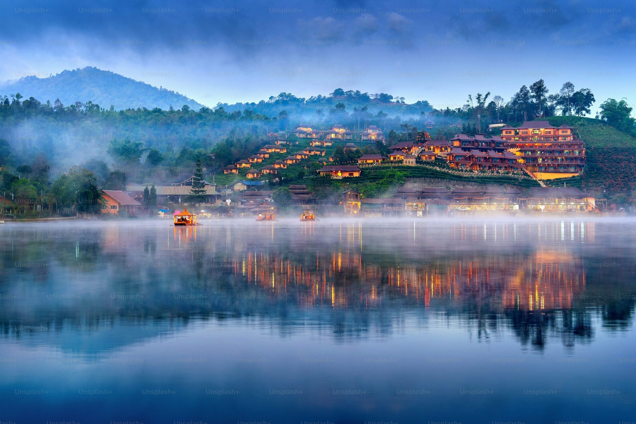 Desa Ban Rak Thai di Pegunungan Mae Hong Son: Pesona Alam & Budaya ...